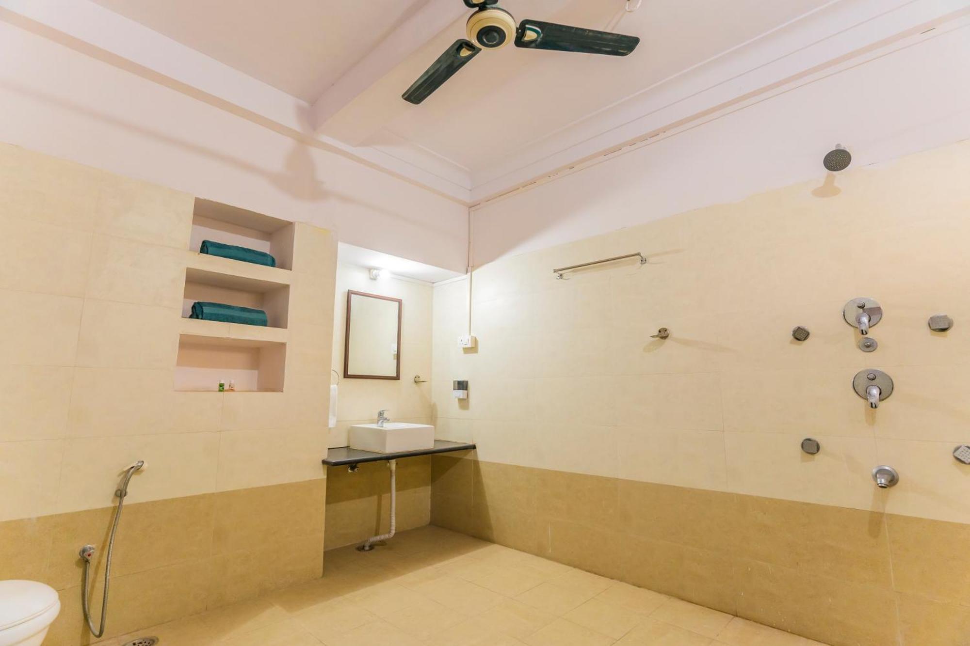 Kalyan Villa Homestay Ουνταϊπούρ Εξωτερικό φωτογραφία