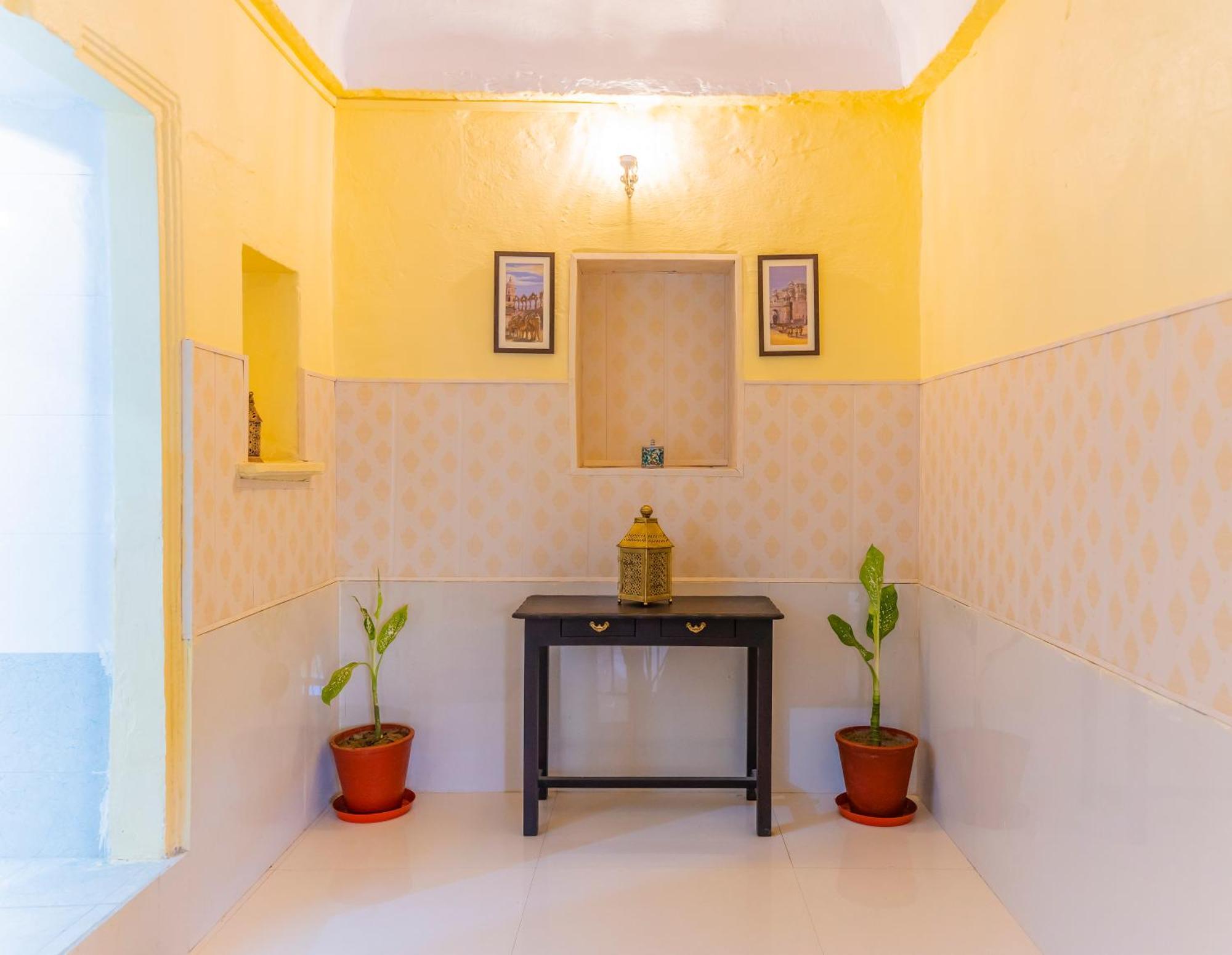 Kalyan Villa Homestay Ουνταϊπούρ Εξωτερικό φωτογραφία
